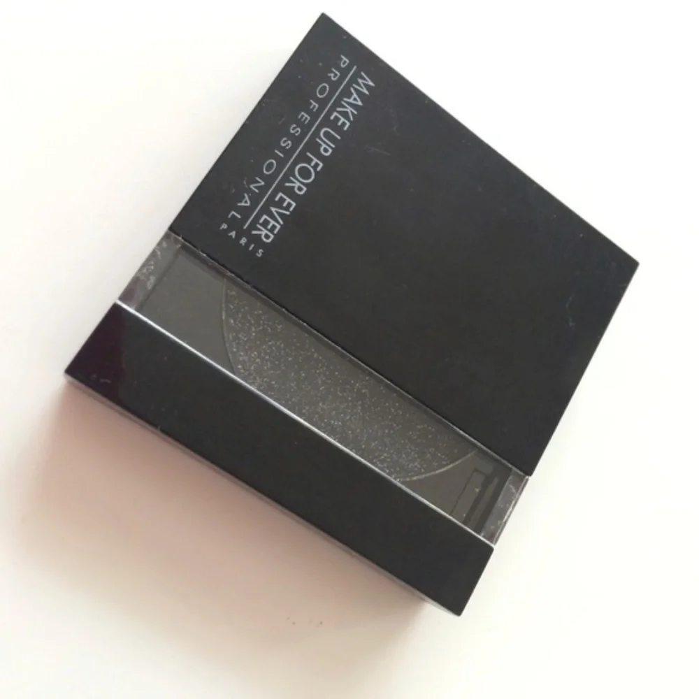 MakeupForever Fine Diamond Glitter Smokyeye Shadow